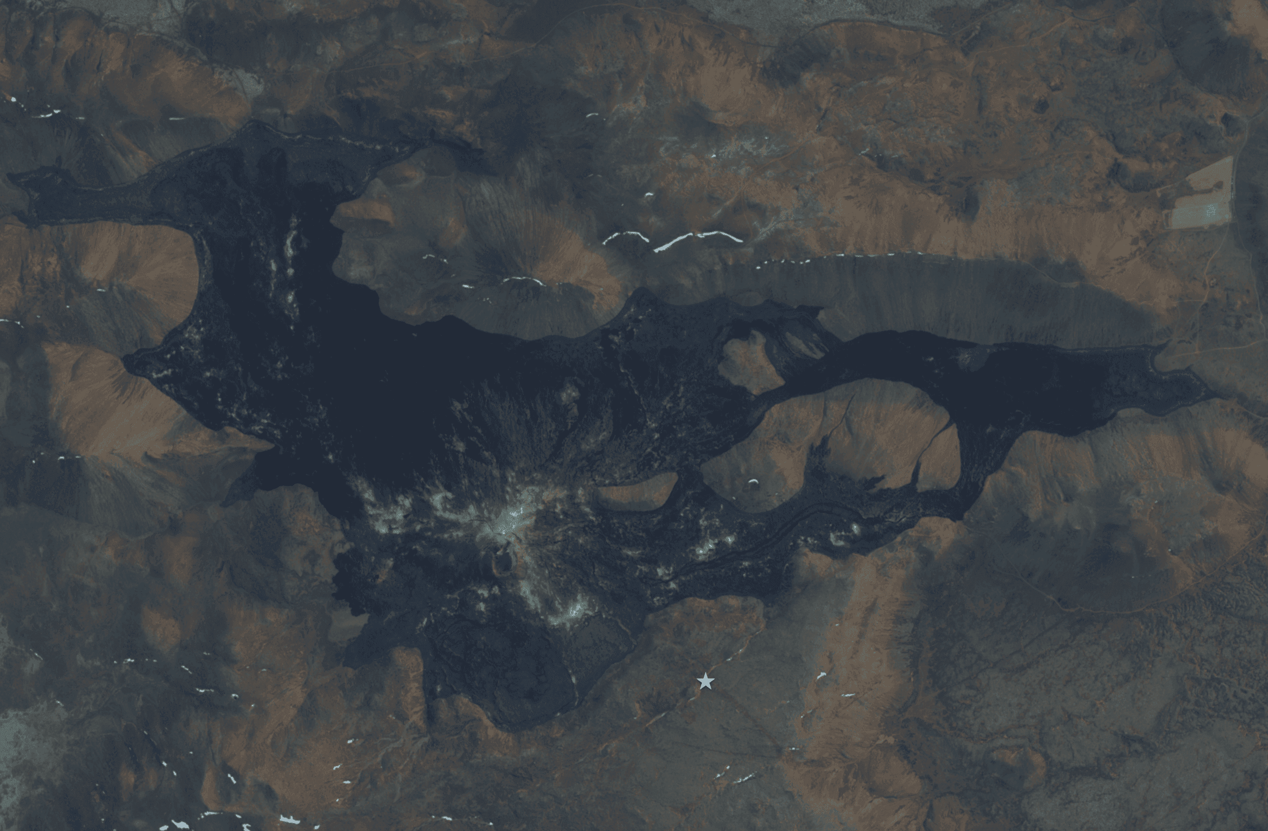 3D model of Fagradalsfjall which shows the calderas and the lava fields. (Screenshot Patricia Jäggi from: https://sketchfab.com/models/cc12ca162ffa471eab3f9841d2428bbd/embed?)