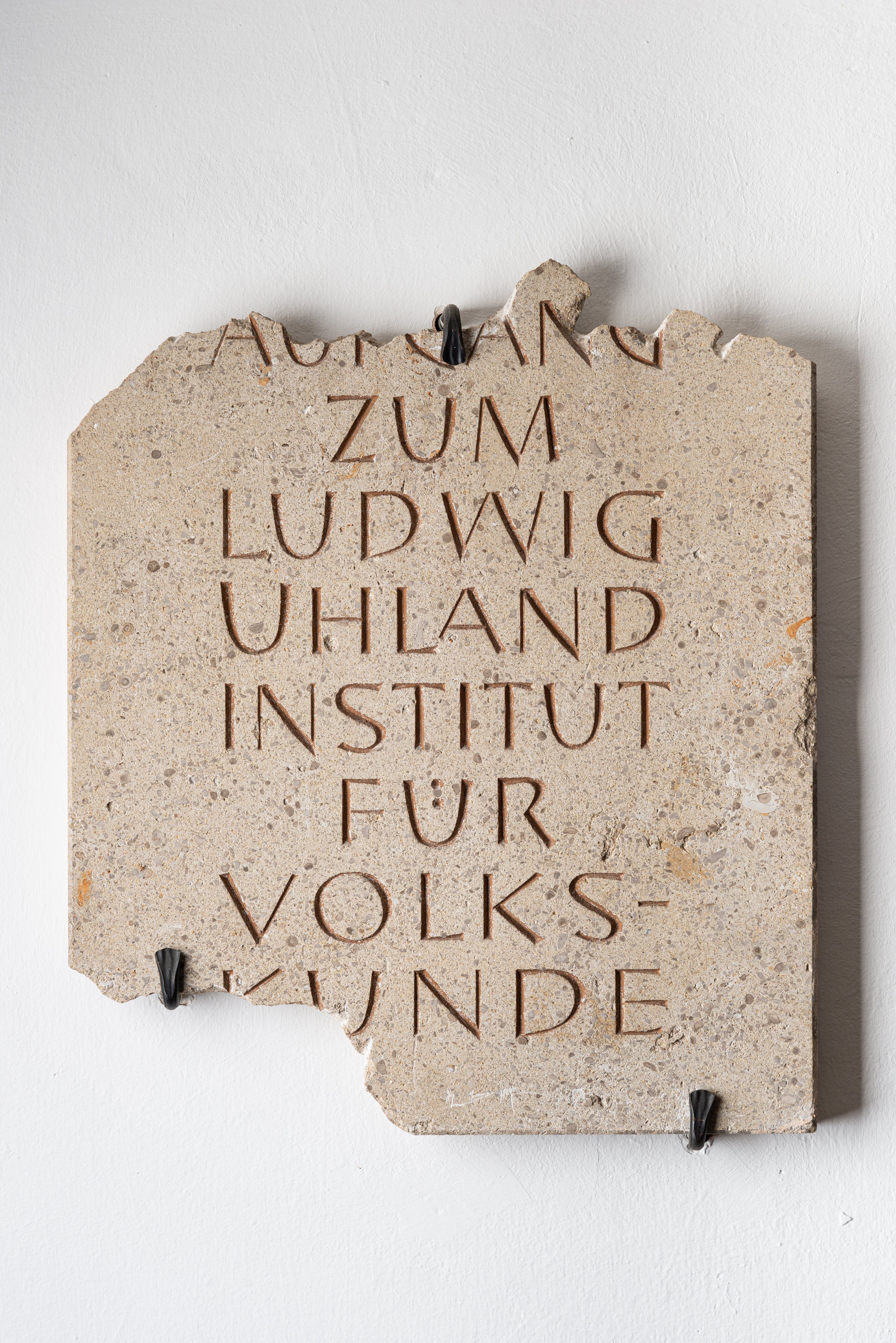 Institutsschild des Ludwig Uhland Instituts für Volkskunde